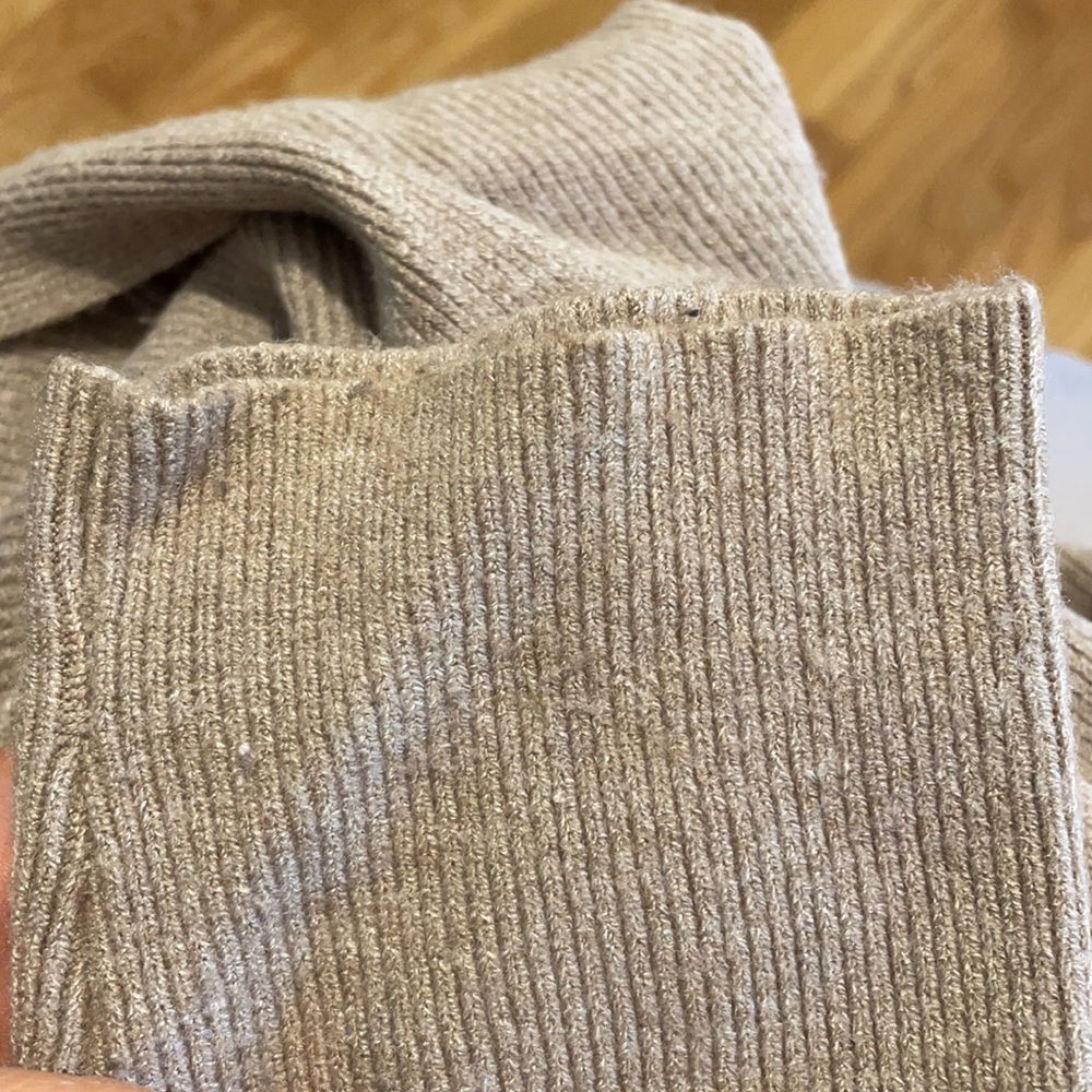 Cardigan - Picture 5 of 5